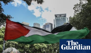 ‘Protests had nothing to do with the attacks’: activists condemn premier’s plan to restrict rallies after Bondi shooting | Bondi beach terror attack