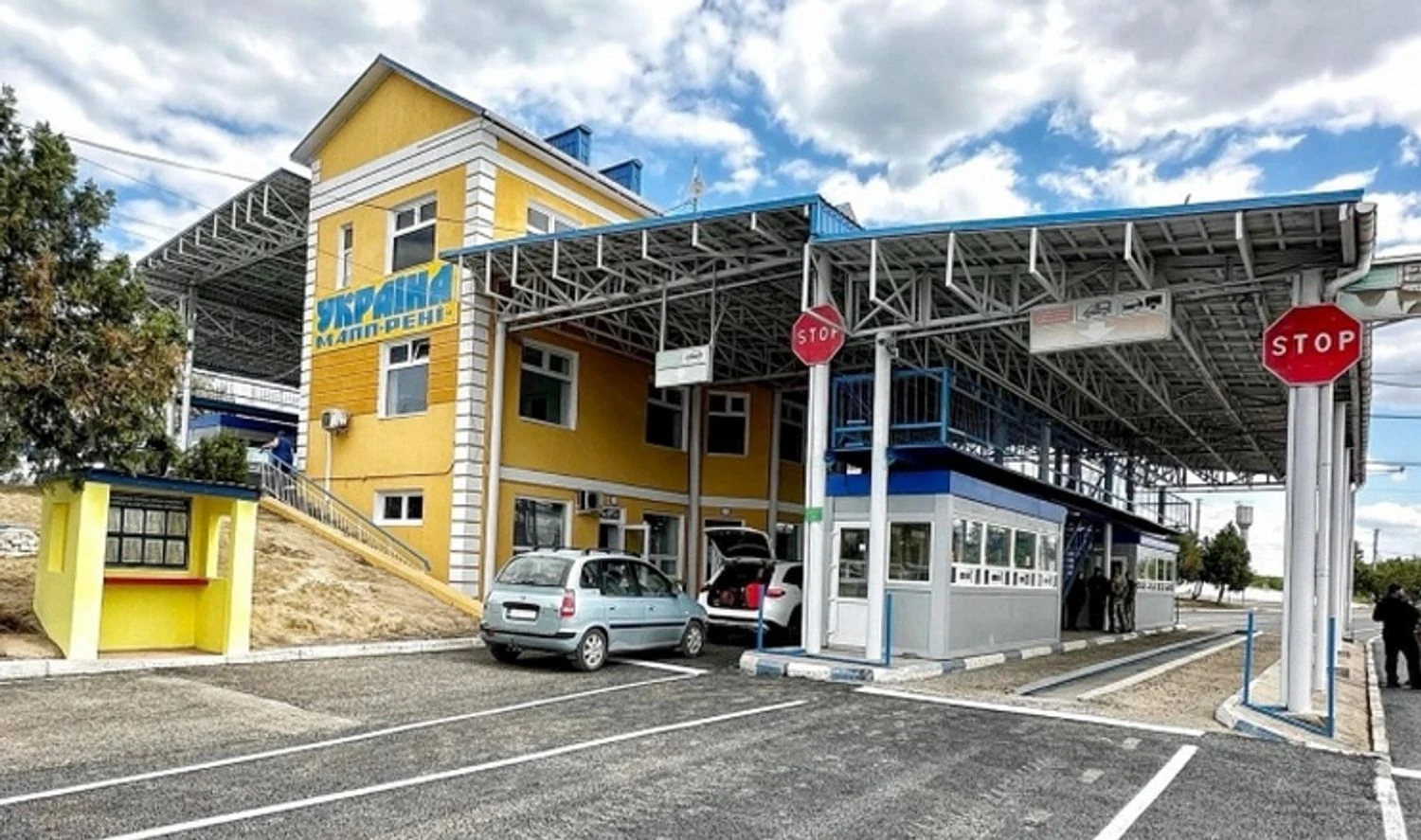 Russian attack on Odesa region: traffic restricted to certain border crossing points with Moldova