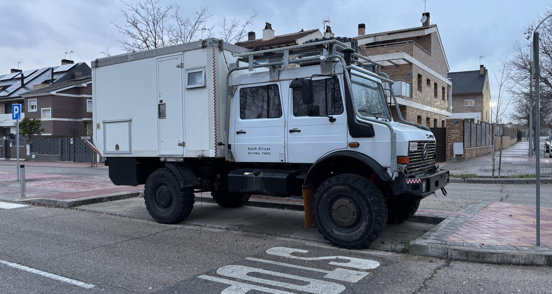 Un camión de los parques nacionales de Sudáfrica en Vallecas