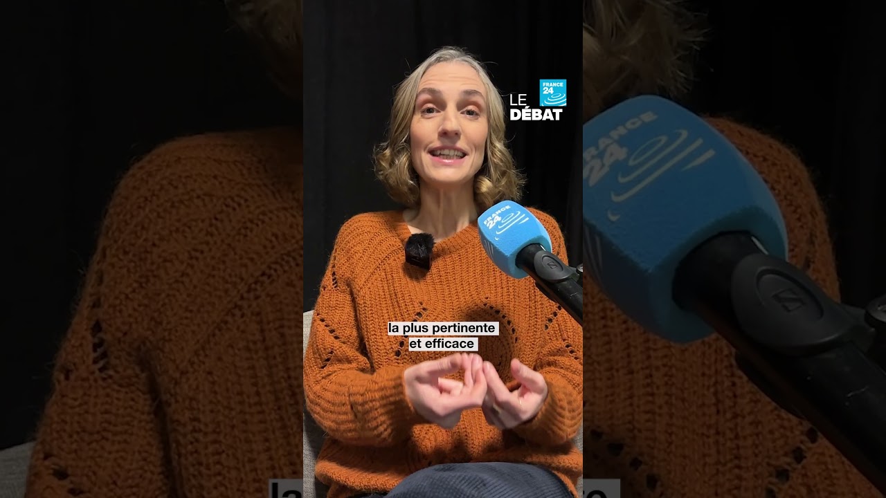 Interdire les réseaux sociaux aux jeunes ? • FRANCE 24