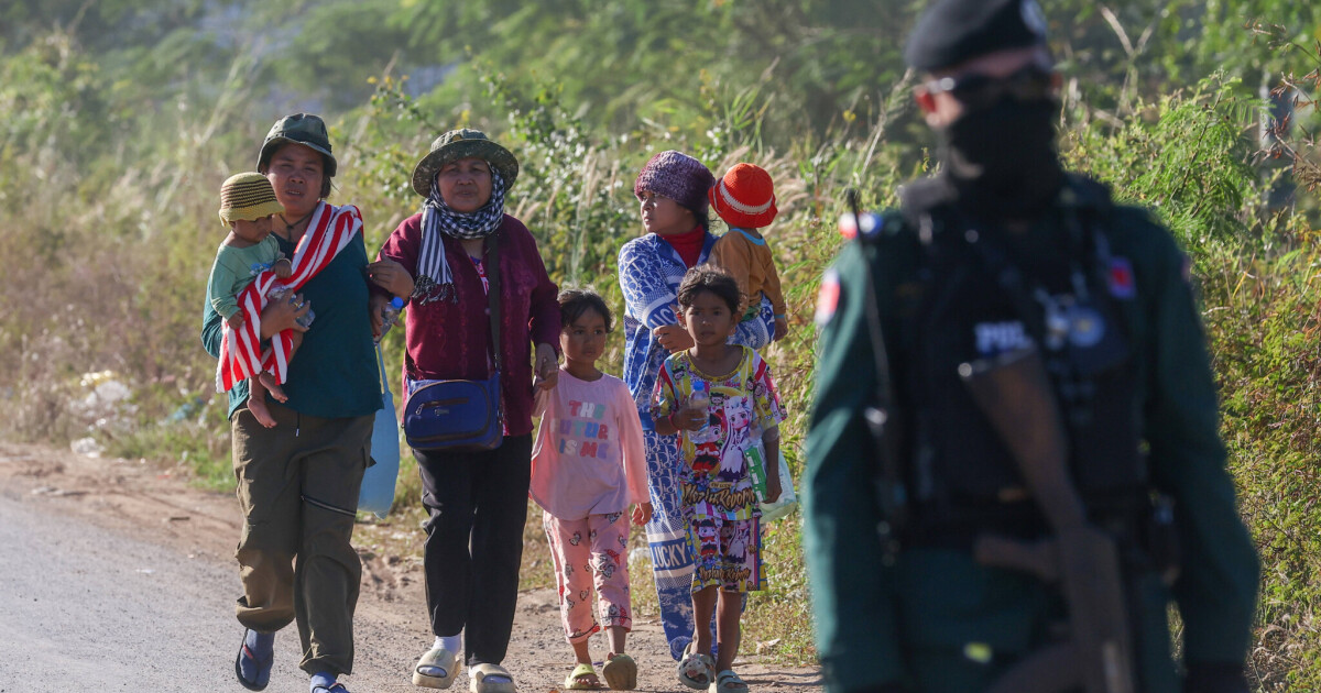 Defense officials plan talks • Table.Briefings