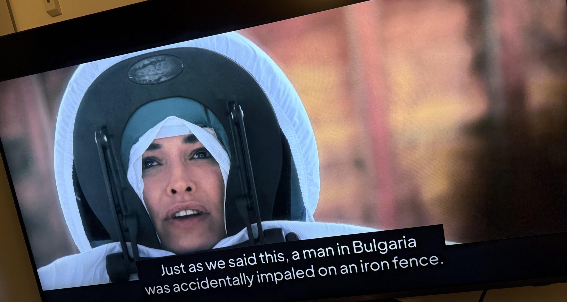 Докато гледах новия епизод на Pluribus …