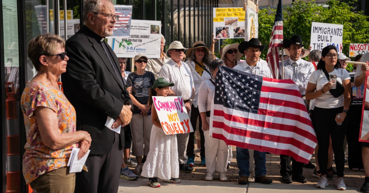 Strangers No Longer earns USCCB grant to take immigration ministry statewide- Detroit Catholic