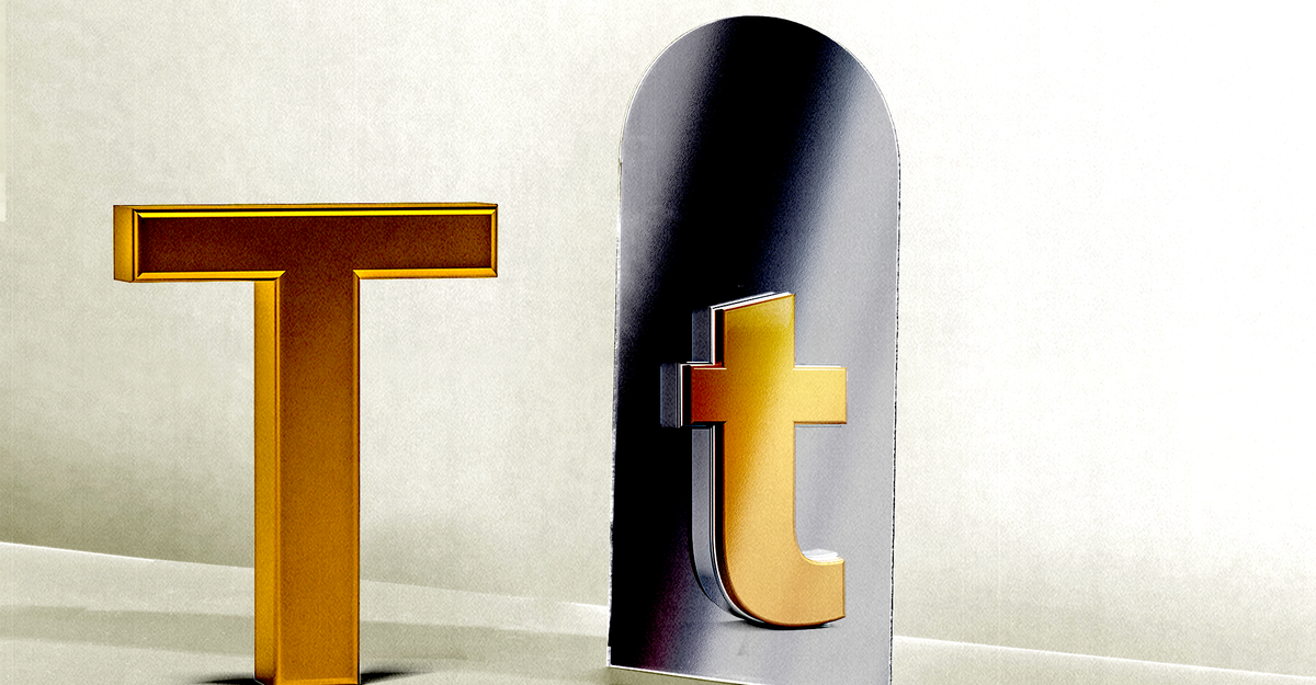 Trump Is Now the Incredible Shrinking President