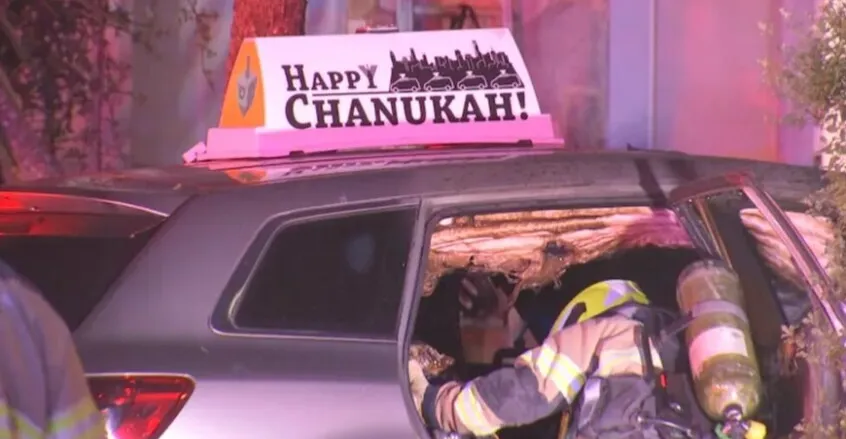 Australian police probe attack on vehicle displaying Chanukah sign