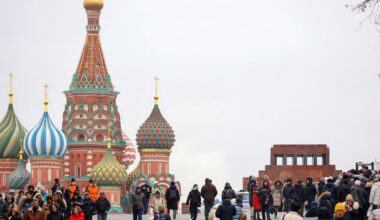 Why Russians haven't risen up to stop the Ukraine war