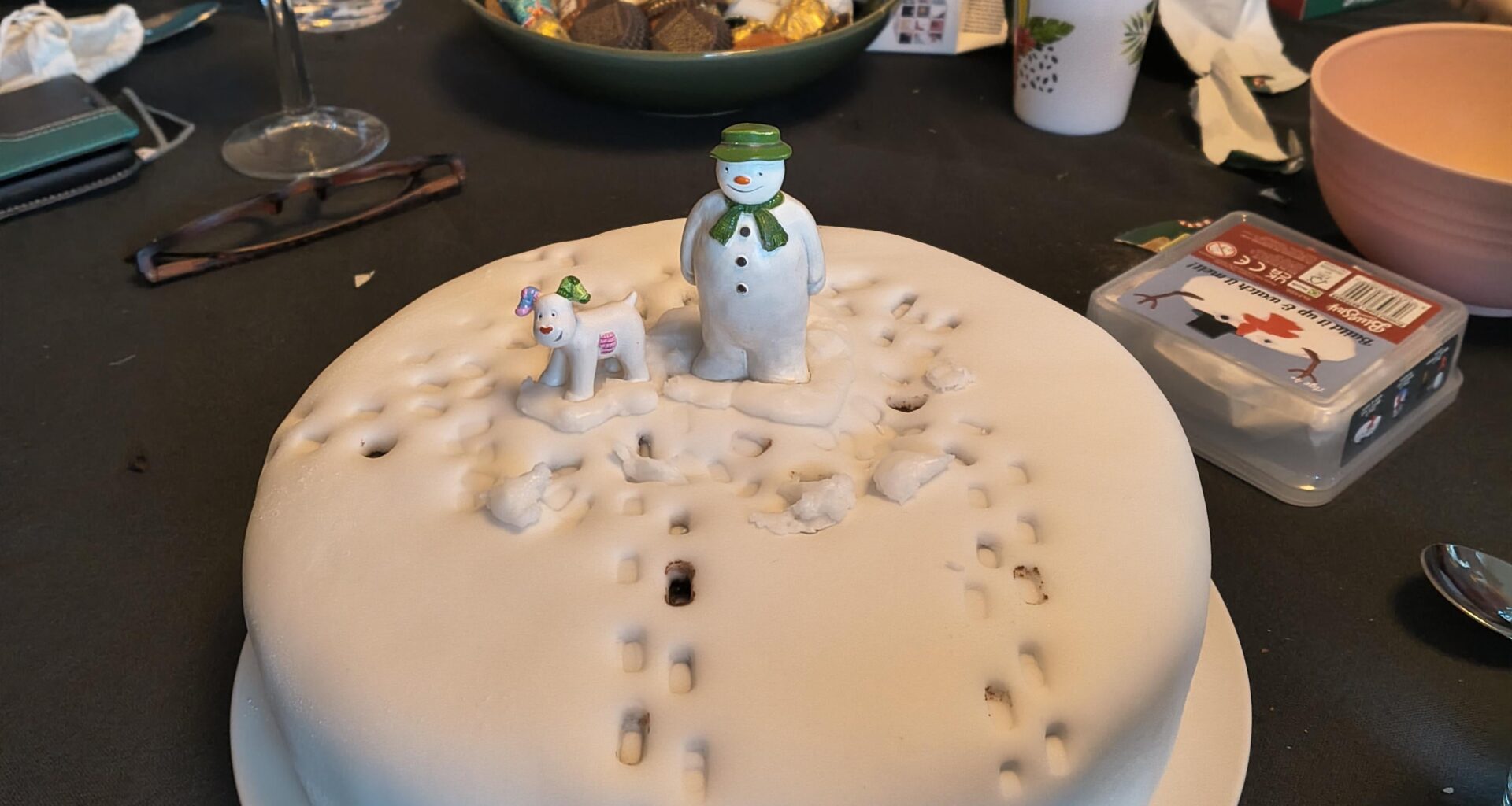 My Snowman & the Snowdog cake