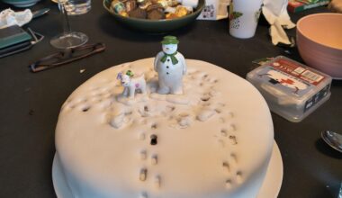 My Snowman & the Snowdog cake