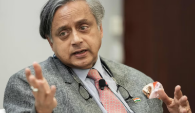 'PM's defeat is like India's defeat', says Shashi Tharoor; Foreign policy belongs to the country, not party; urges India not to ignore threats from Pakistan