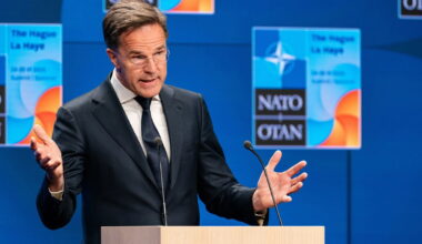 NATO Chief Blocks EU Defence Break from US « Euro Weekly News