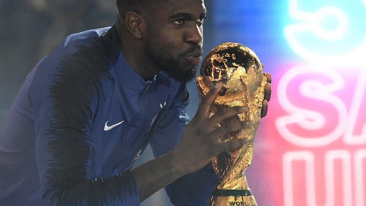 VIDEO. "En France, tu te prends pour un autre"… Samuel Umtiti tacle le foot français et vante l’humilité espagnole "loin des défilés"