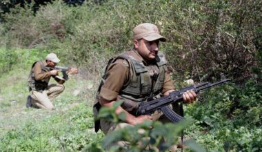 Army intensifies winter operations in J-K to flush out Pakistani terrorists