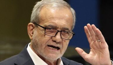 Iran: Irans Präsident wirft USA, Israel und Europa "umfassenden Krieg" vor