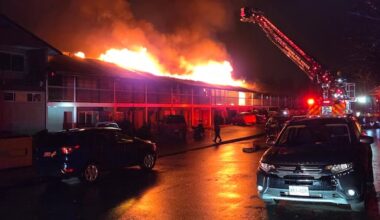 Motel fire in Nanaimo, B.C., displaces residents, sends 7 to hospital