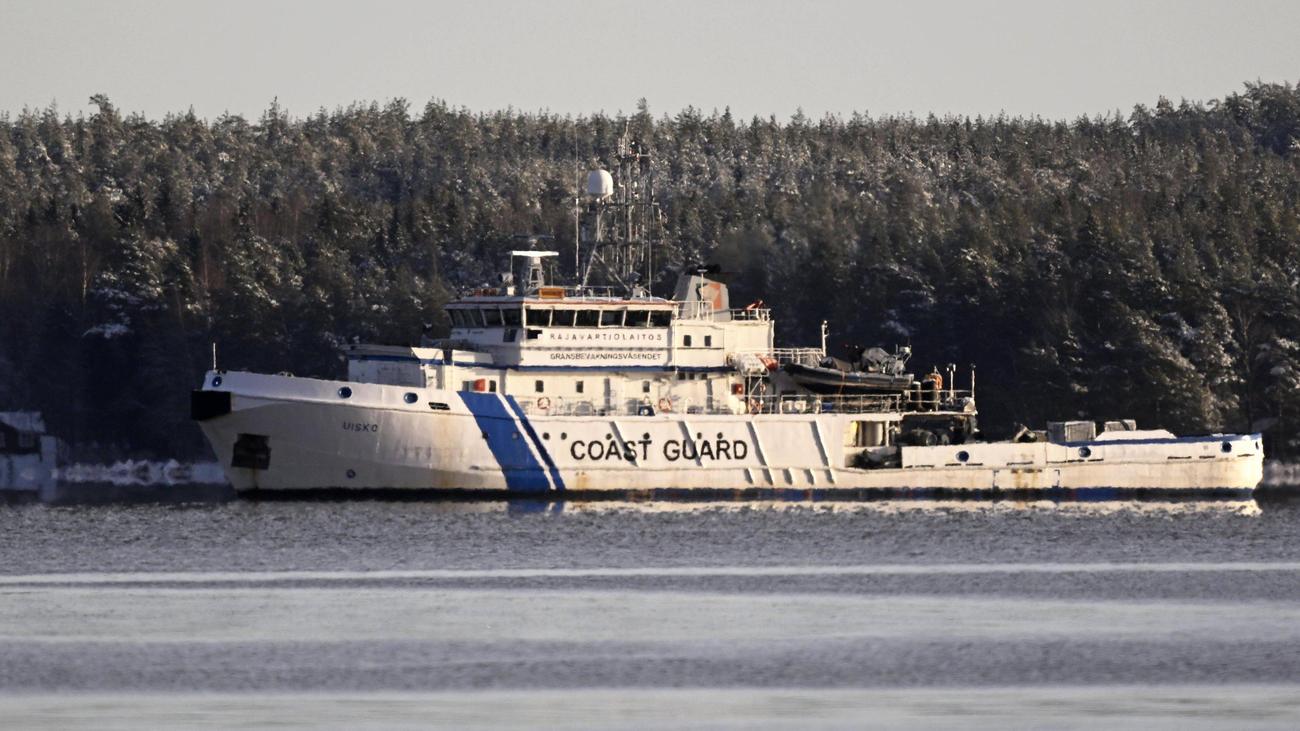 Kommunikationskabel beschädigt: Finnische Küstenwache beschlagnahmt verdächtiges Schiff