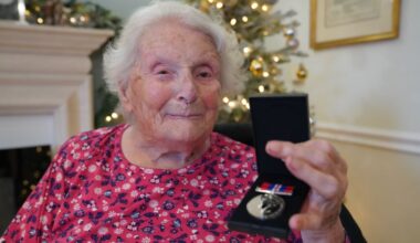 Christmas surprise as 102-year-old WW2 veteran receives war medal – 80 years on