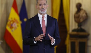 Spain's King Felipe speaks of a "disturbing" crisis of confidence facing democratic societies