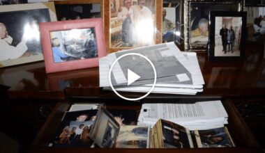 Trump Photo Removed Then Reposted in Epstein Files