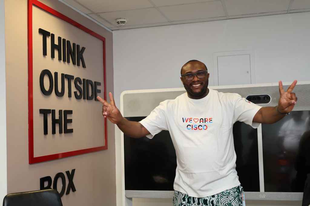 Thriving Through Layers. My Path Across Networks, Business, and Inclusion