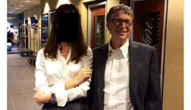 Medzi zverejnenými novými Epsteinovými fotkami je aj Bill Gates
