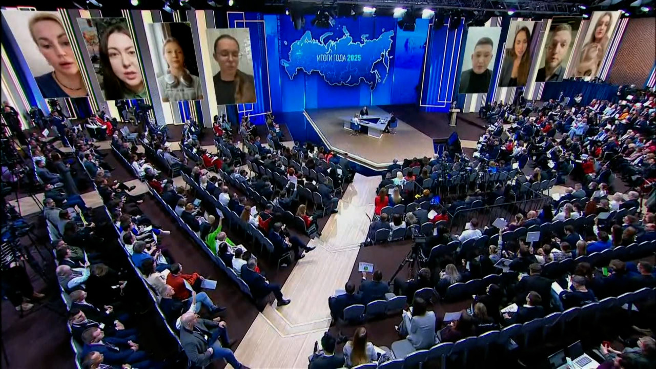 Putin spune că nu va lansa alte "operaţiuni speciale" dacă "ne trataţi cu respect"