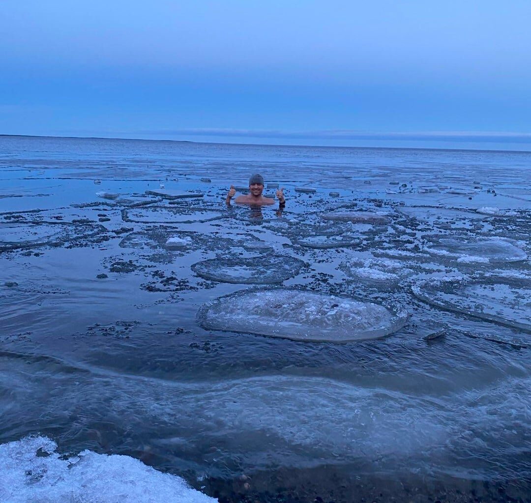 Juldagsdopp i Bottenviken, Västerbotten