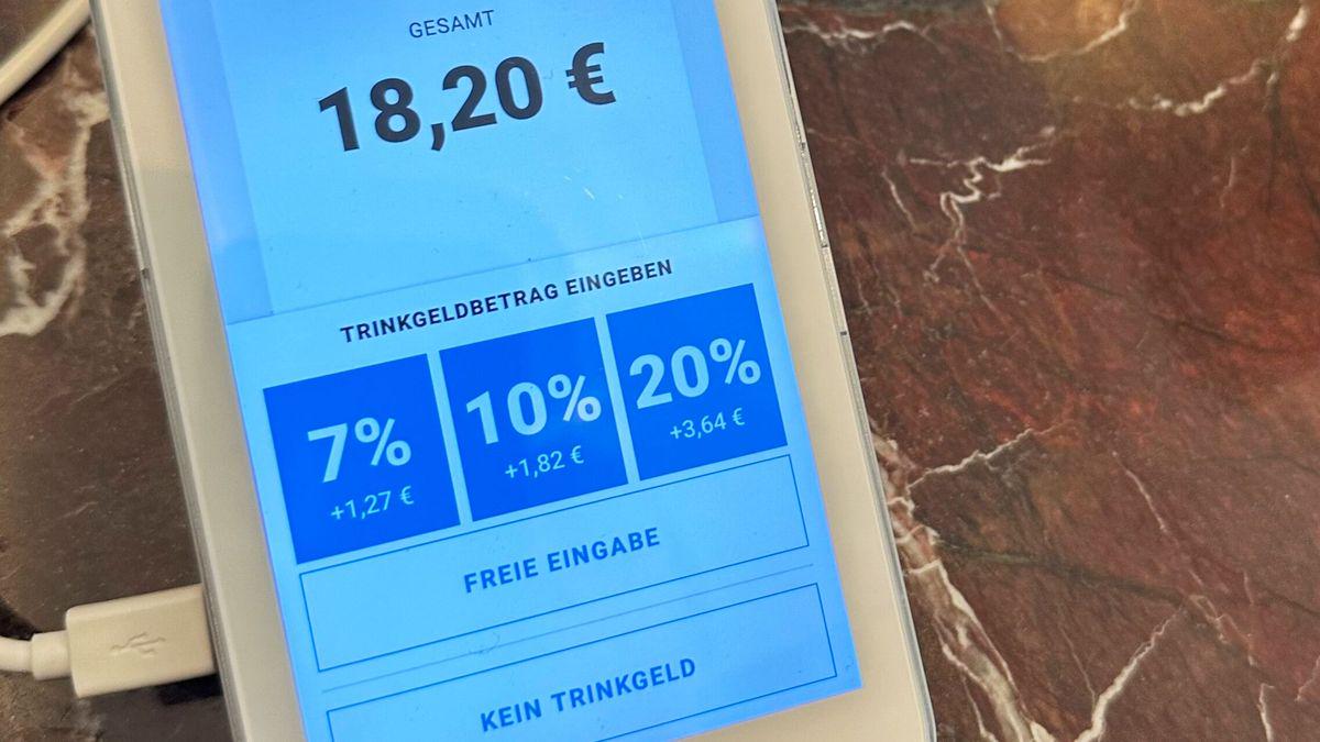 Gastronomie: Mehrheit mag keine Trinkgeld-Optionen bei der Kartenzahlung