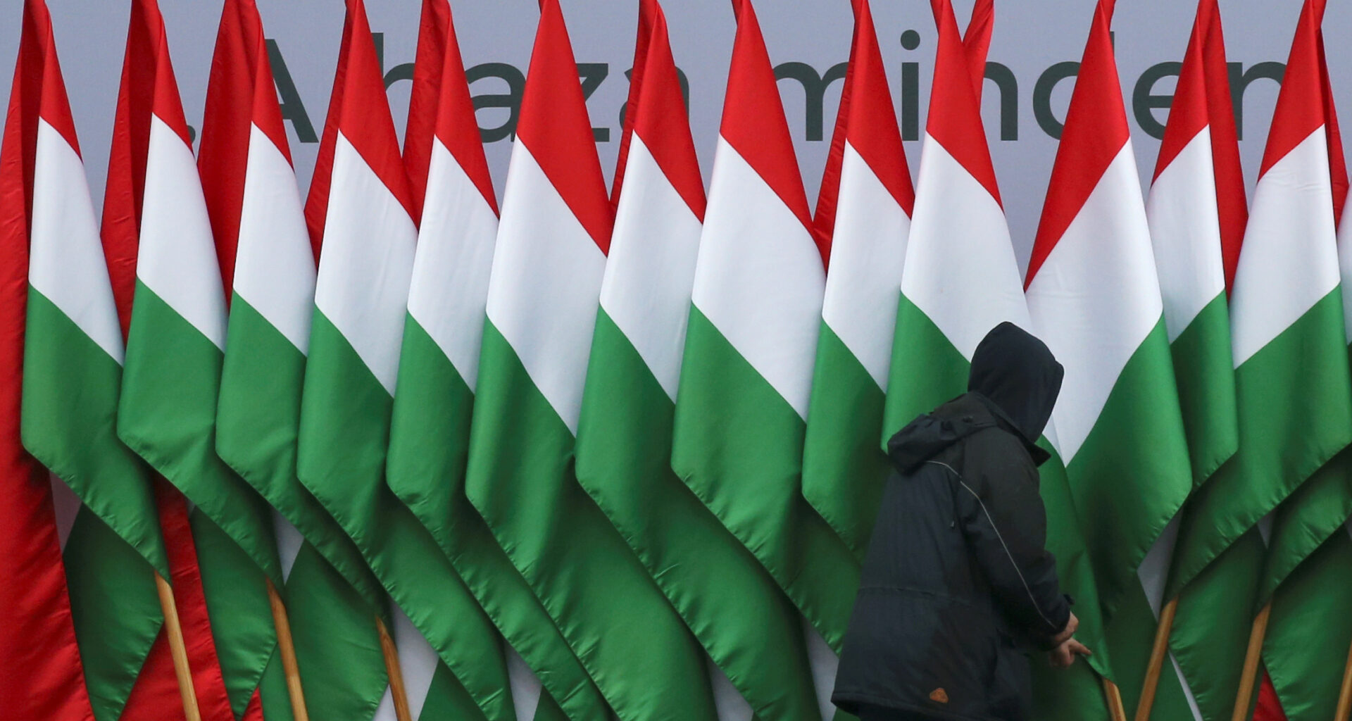Grim Tidings for Hungary’s Rulers This Christmas