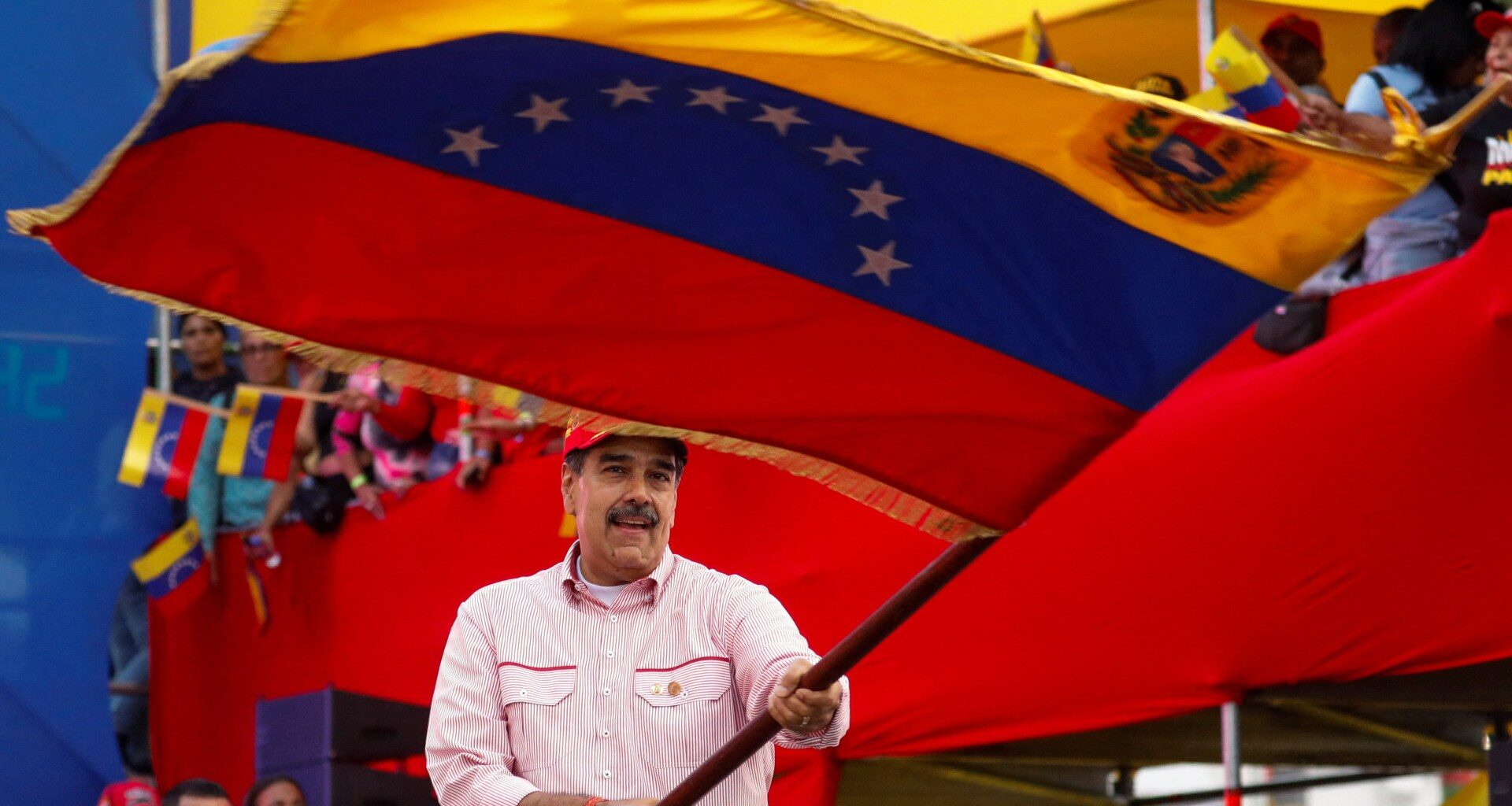 US sanctions family of Venezuela’s Maduro, 6 oil tankers in new crackdown | Nicolas Maduro News