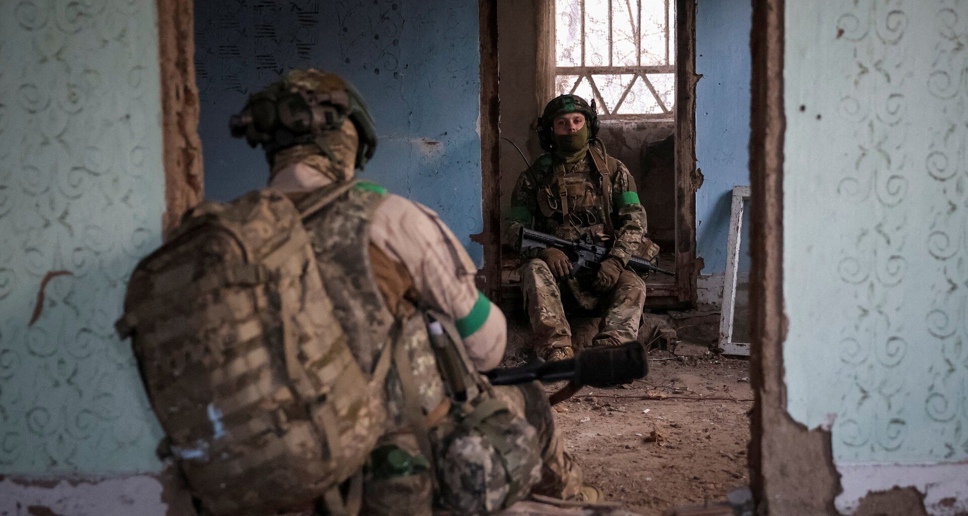 Record numbers of Ukrainians desert army amid losses to Russia | Russia-Ukraine war News