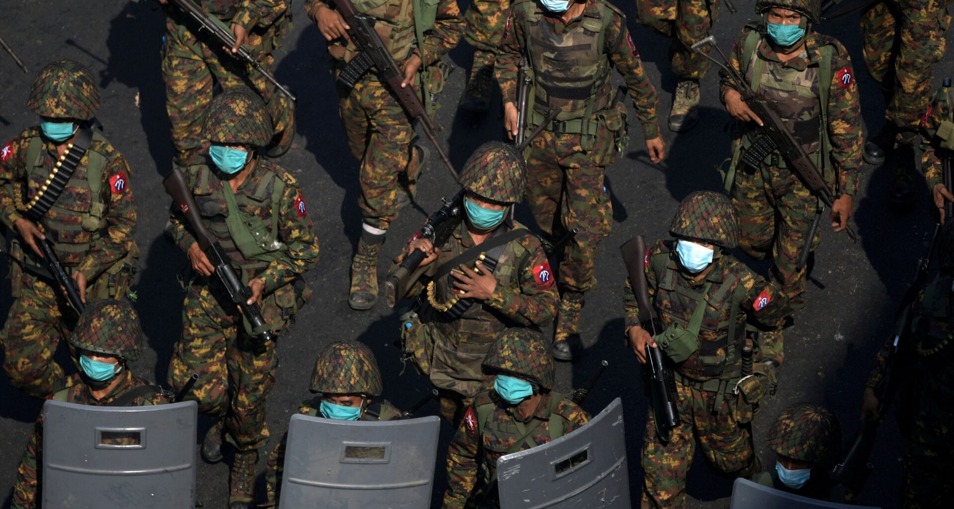 Waarom houdt de junta van Myanmar verkiezingen tijdens een burgeroorlog?