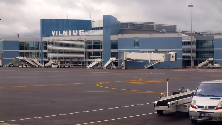 Lukashenko promises to stop flying balloons to Lithuania