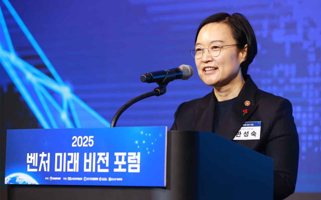 Korea unveils an ambitious 2030 K-Venture Blueprint to grow 10,000 AI and deep-tech startups, turning innovation and entrepreneurship into the nation’s next growth engine.