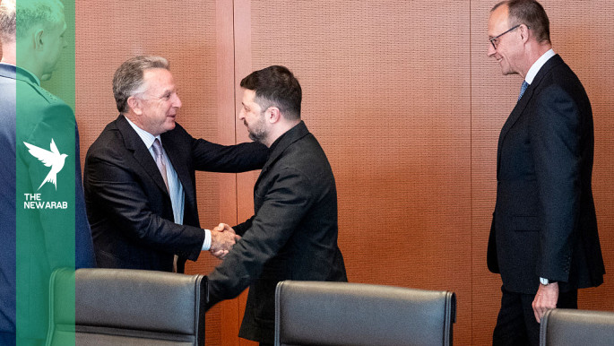 Zelensky holds new talks with US envoys on ending Ukraine war