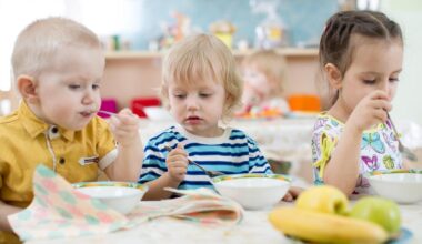 Ustavno sodišče: Starši niso popoldanski s. p.-ji