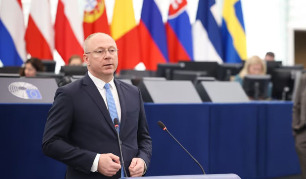 Европейският съд назначи съдебен състав по българските жалби за вкарването на България в еврозоната 