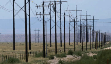 TXNM Energy sale to Blackstone inches forward after Texas regulatory settlement