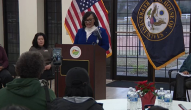 Metro Atlanta lawmakers help residents understand immigration rights