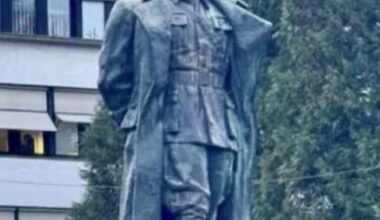 Maršal Ti-mi-to deli