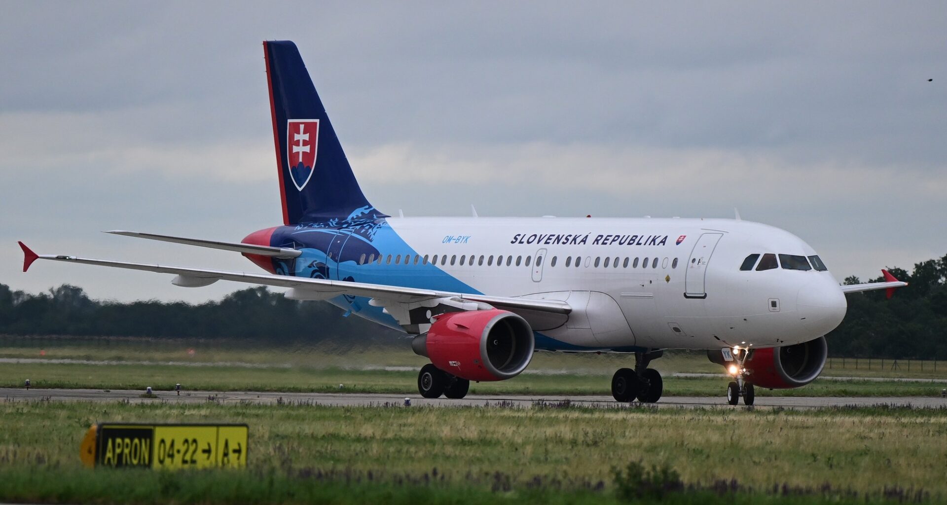 Nové správy o poškodení vládneho špeciálu: Ministerstvo vnútra reaguje! Aký je rozsah škôd?