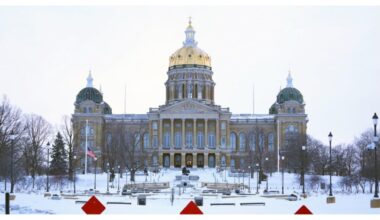 Democrat wins Iowa state Senate race, blocking GOP from regaining supermajority