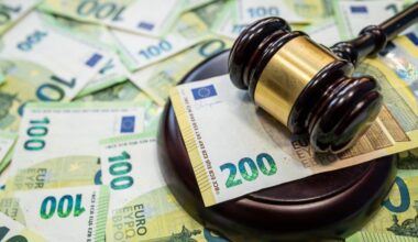 Plačevanje z gotovino je postalo ustavna pravica