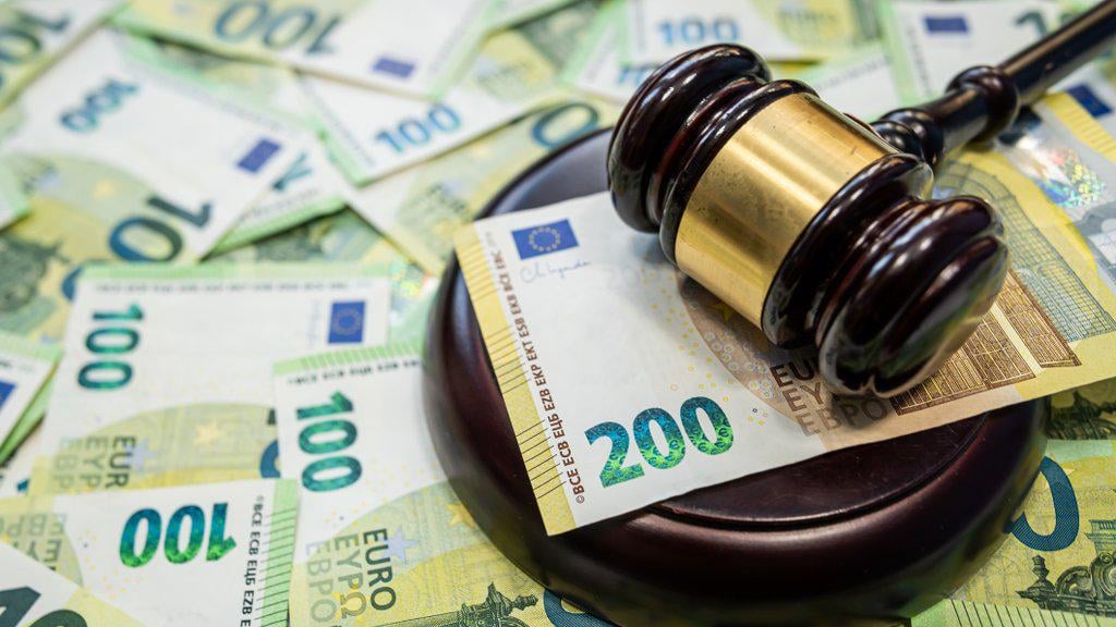 Plačevanje z gotovino je postalo ustavna pravica