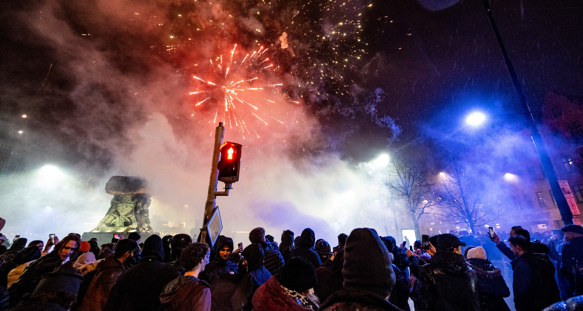 Fyrverkerier eller mörk himmel i Sverige