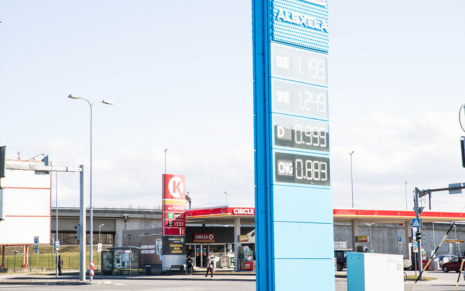 Estonian fuel retailers admit gas station price war continues | News