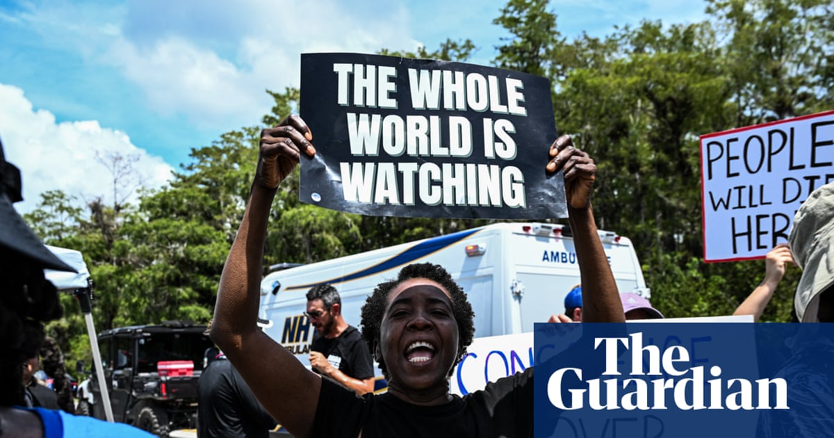 The protesters showing up every week to shut down ‘Alligator Alcatraz’: ‘We will end this’ | Florida