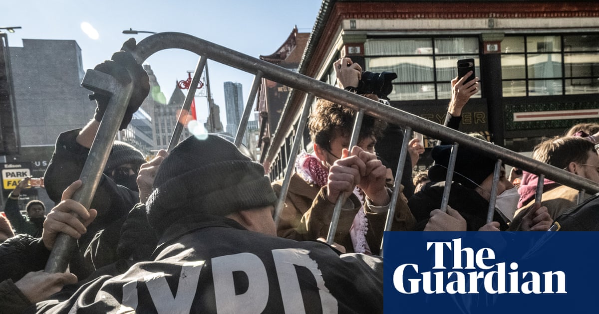 Several protesters arrested after ICE raid thwarted in New York City | ICE (US Immigration and Customs Enforcement)