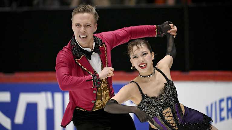 Juho Pirinen ja Yuka Orihara luistelevat vapaaohjelmaansa.