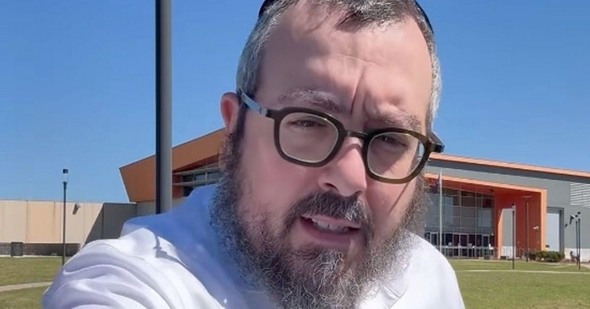 British victim killed in Bondi Beach terror attack was rabbi and father of five