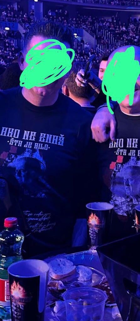 Invazija svećenika i idoliziranje Thompsona